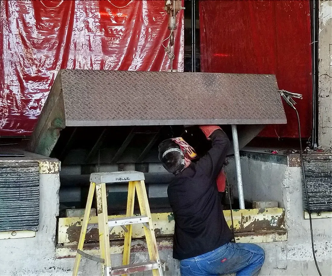 dock-leveler-repair-service-and-maintenance