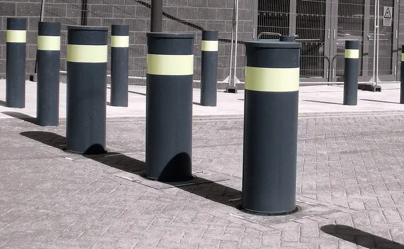 safety-bollard-img